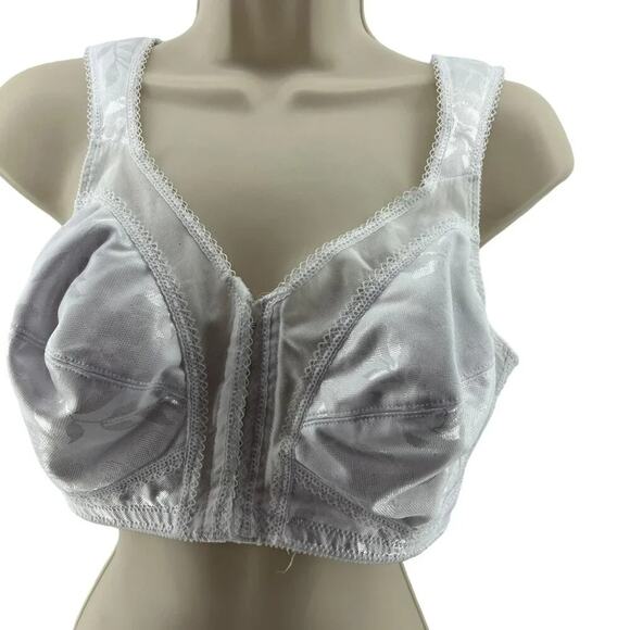 Playtex 18 Hour Supportive Flexible Back Front-Close Wireless Bra 38C - Picture 1 of 5